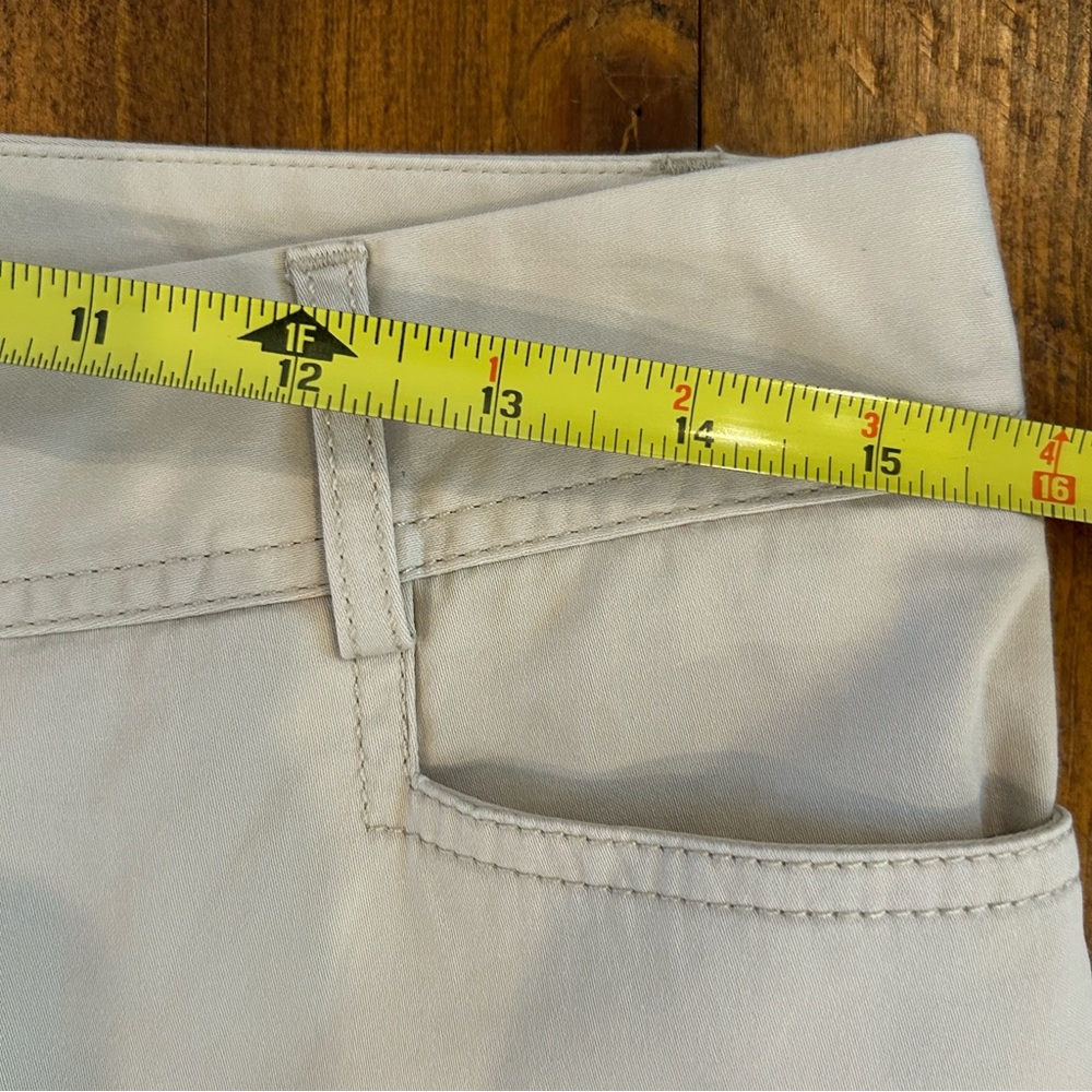 Express Kick Cropped Khaki Pants - Picture 8 of 10